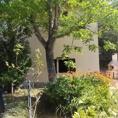 Casa Baki, Un Rifugio Nella Natura